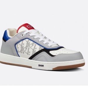 Christian Dior B27 Low-top sneaker.